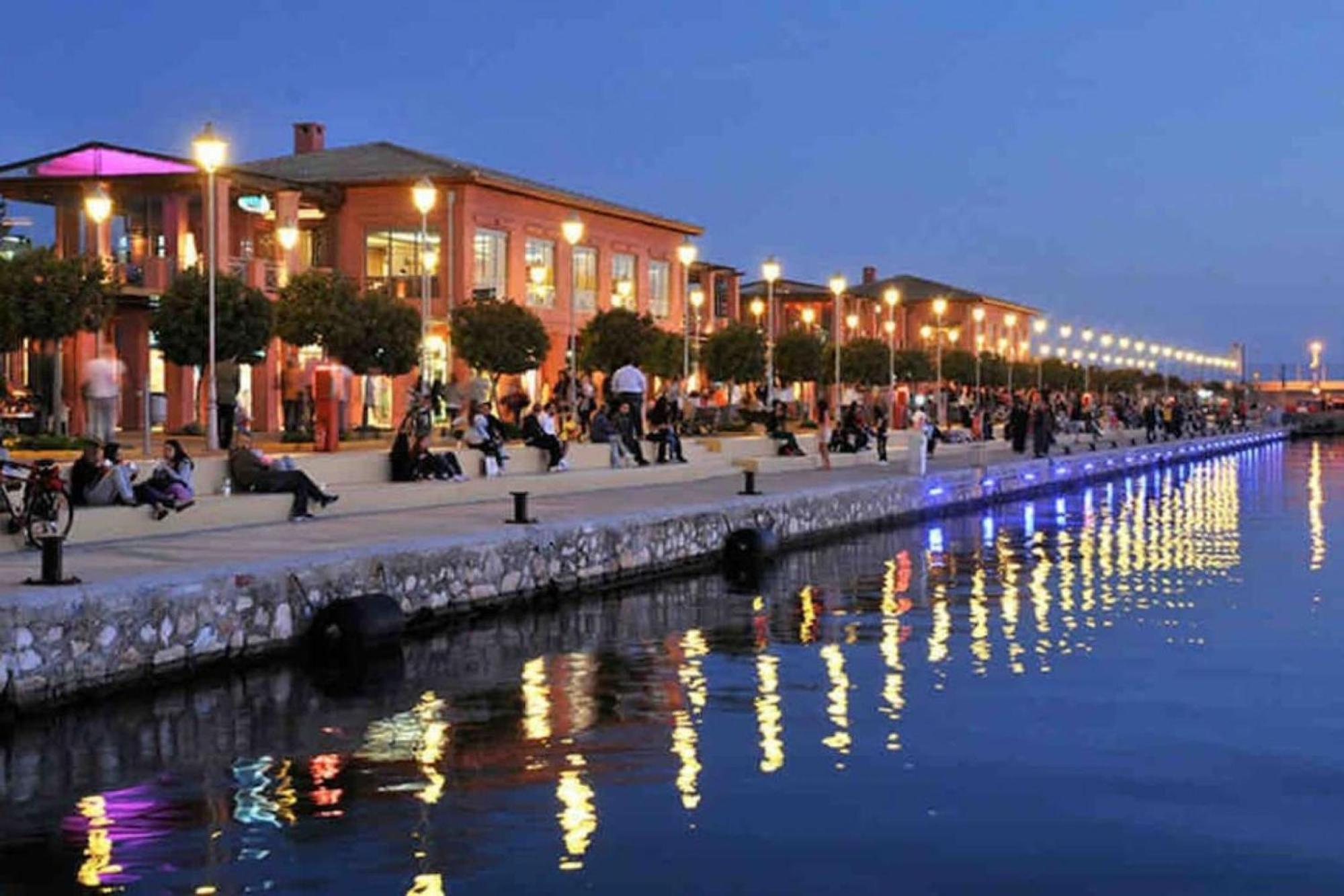 Alkuoni Lux Flat At Pfaliro Athén Kültér fotó